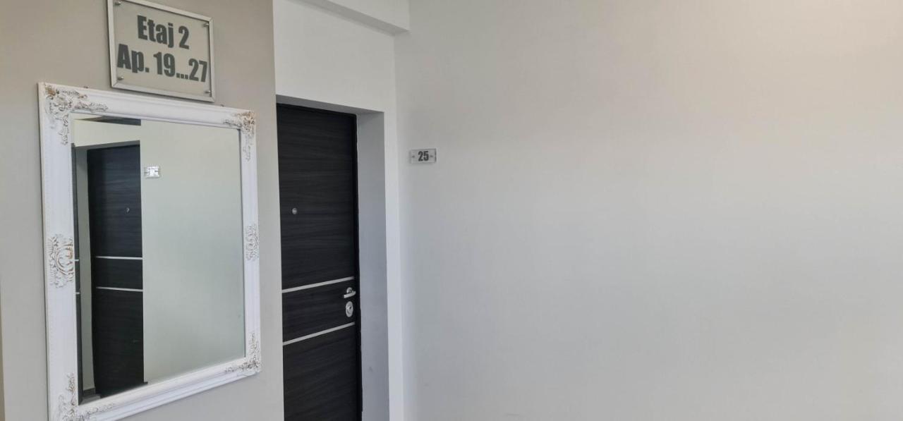 Luiza Apartament - Bavaro Residence - Mamaia Nord ナボダリ エクステリア 写真