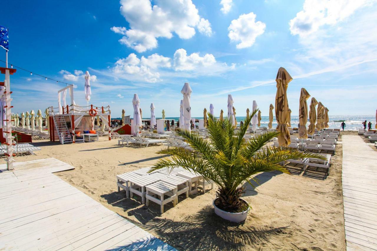 Luiza Apartament - Bavaro Residence - Mamaia Nord ナボダリ エクステリア 写真