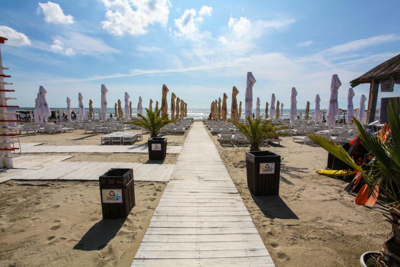 Luiza Apartament - Bavaro Residence - Mamaia Nord ナボダリ エクステリア 写真