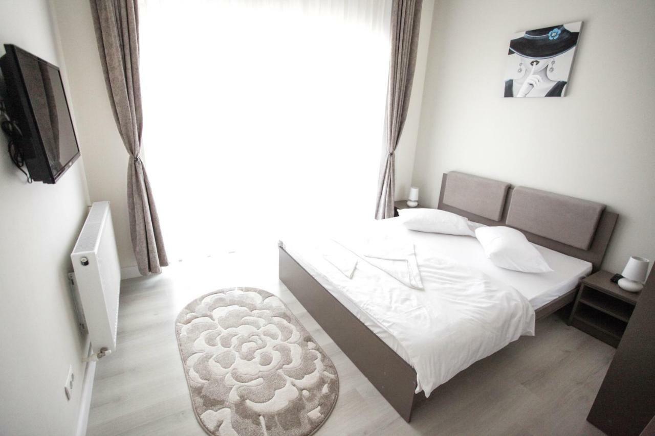 Luiza Apartament - Bavaro Residence - Mamaia Nord ナボダリ エクステリア 写真