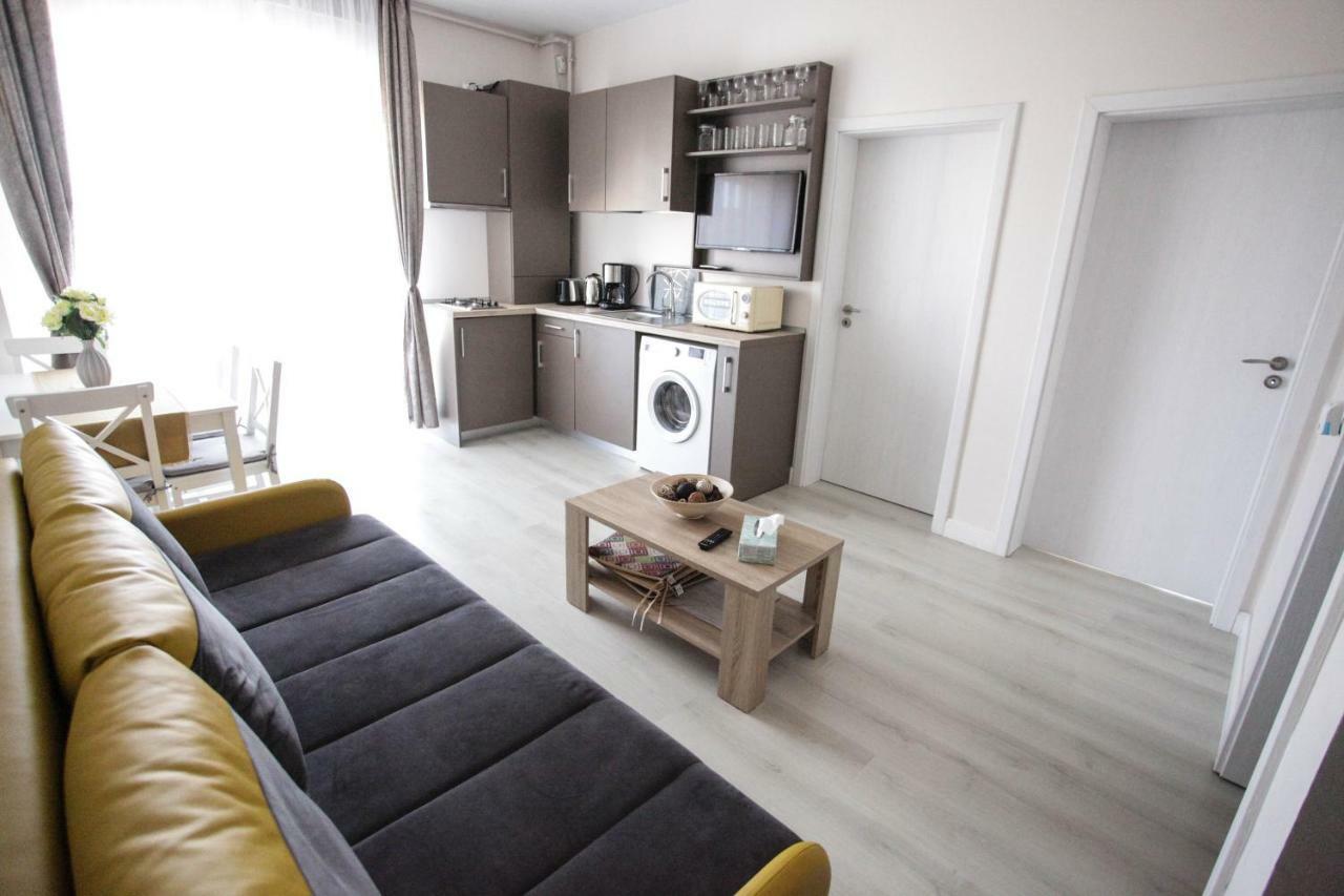Luiza Apartament - Bavaro Residence - Mamaia Nord ナボダリ エクステリア 写真