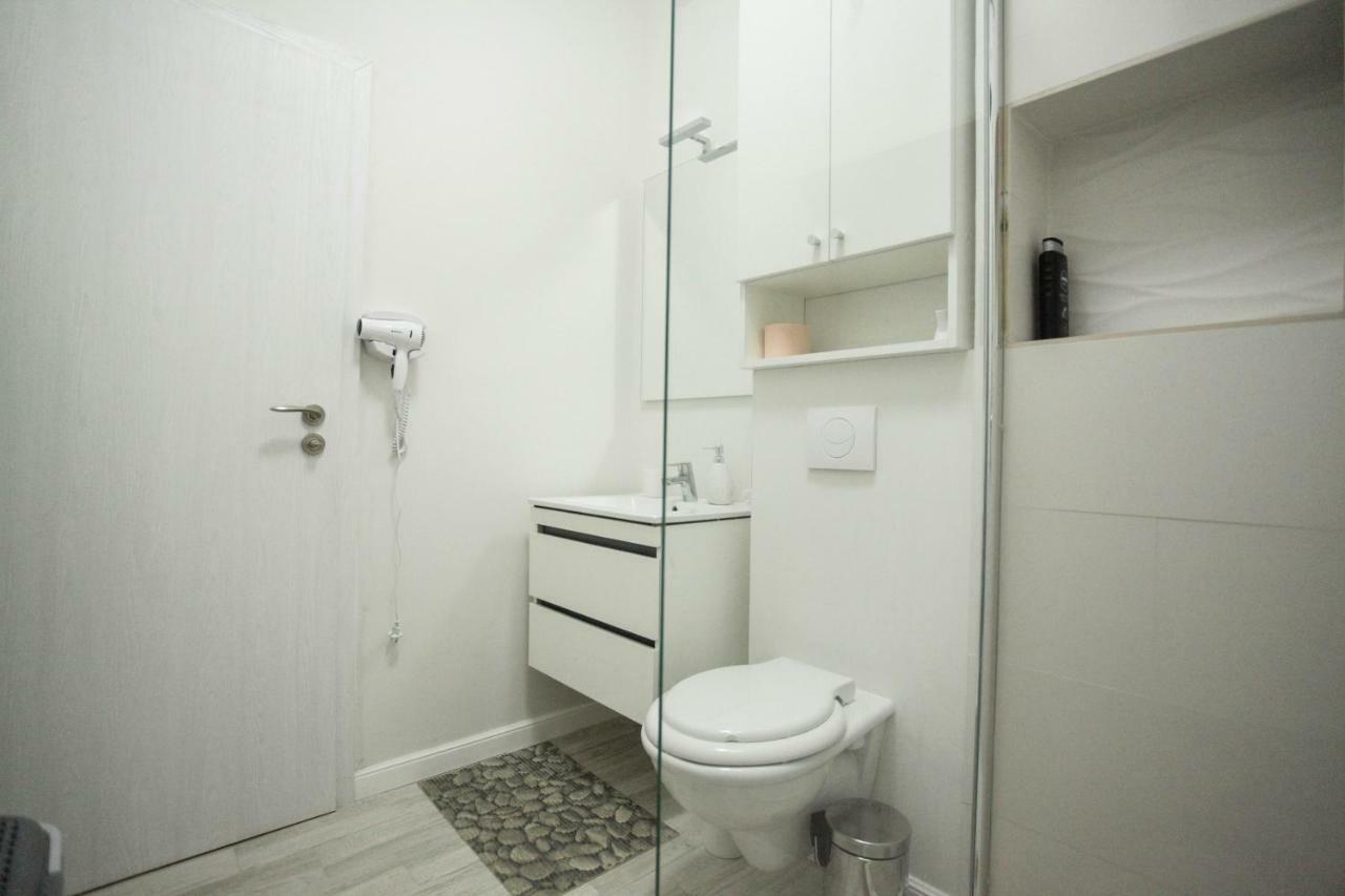 Luiza Apartament - Bavaro Residence - Mamaia Nord ナボダリ エクステリア 写真