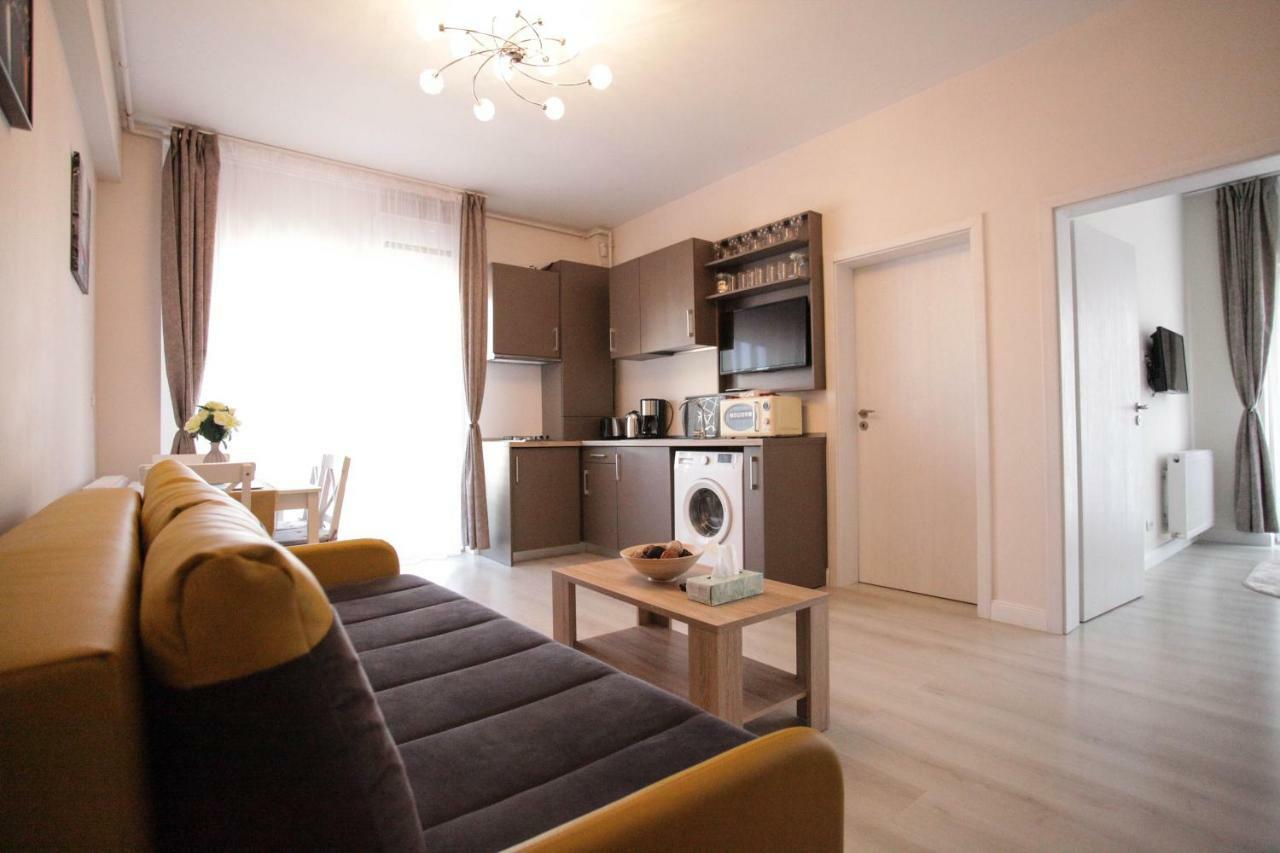 Luiza Apartament - Bavaro Residence - Mamaia Nord ナボダリ エクステリア 写真